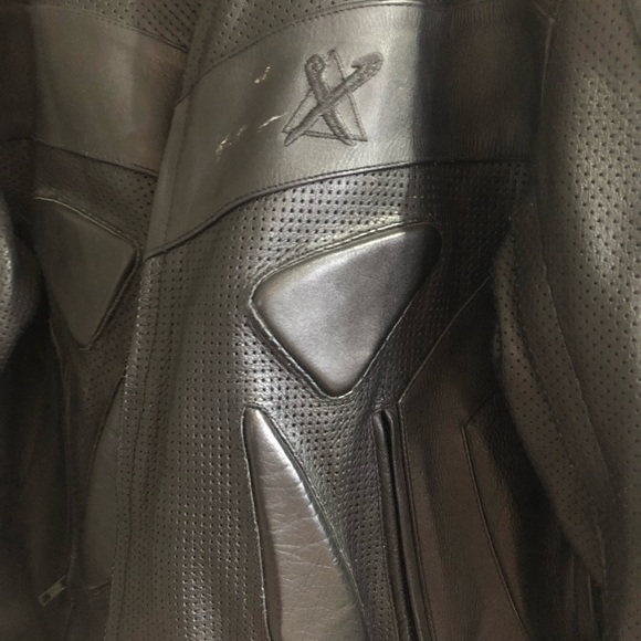 Men’s motorcycle jacket - Picture 5 of 8